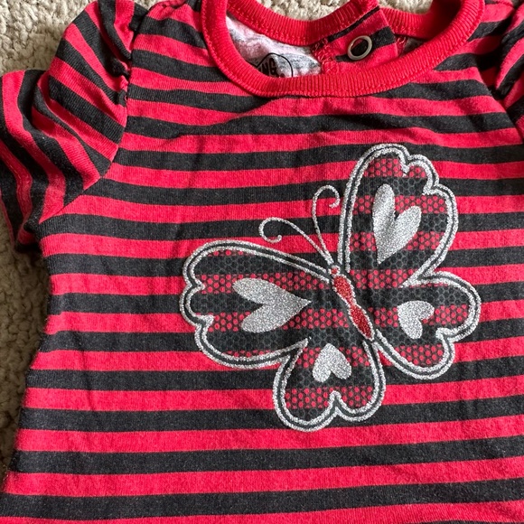 Red and black butterfly dress - Picture 4 of 5